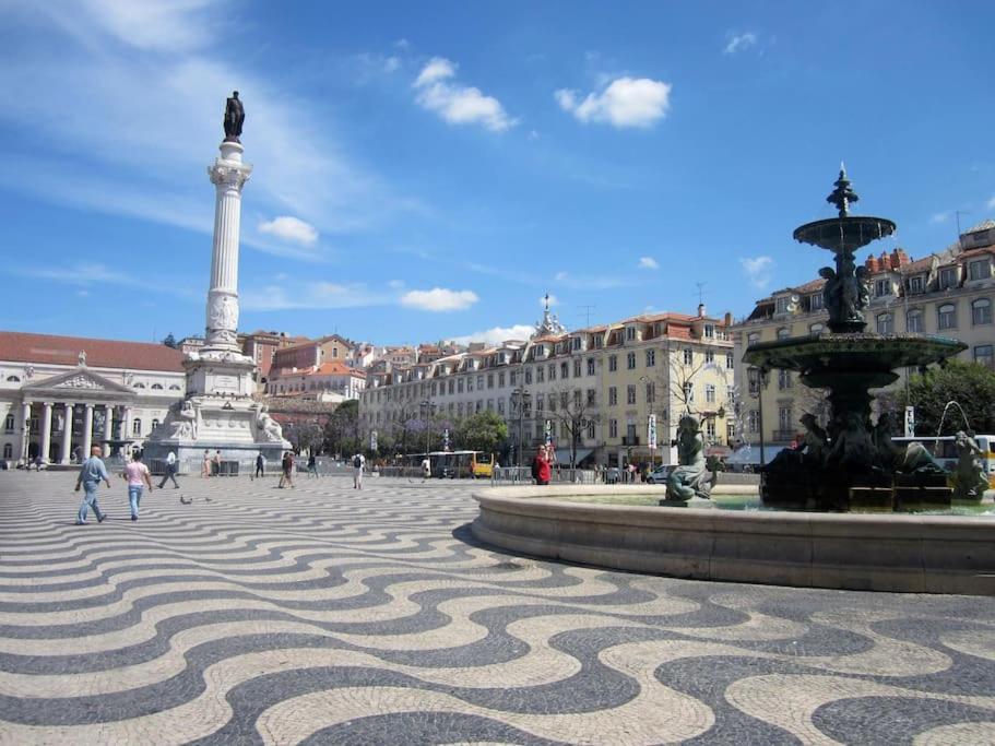 Mm3 Baixa Rossio Castle View! Apartman Lisboa Kültér fotó