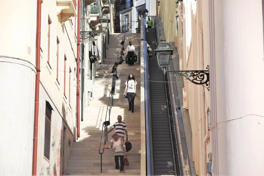 Mm3 Baixa Rossio Castle View! Apartman Lisboa Kültér fotó